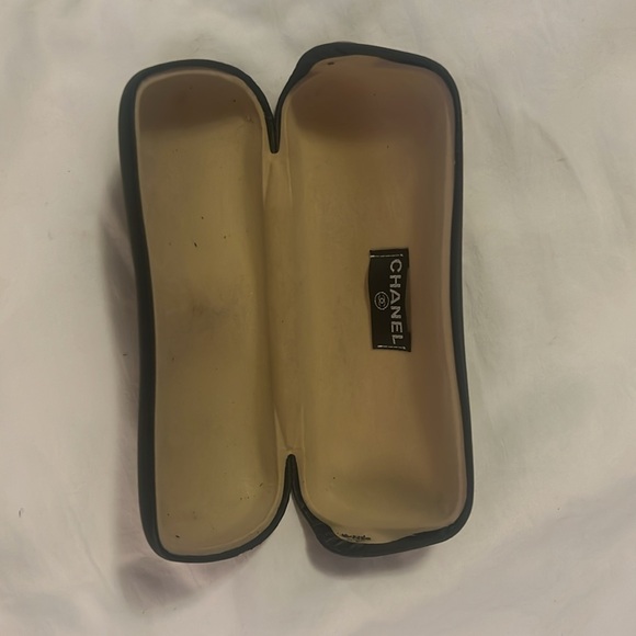 Chanel Sunglasses Case - Picture 3 of 4